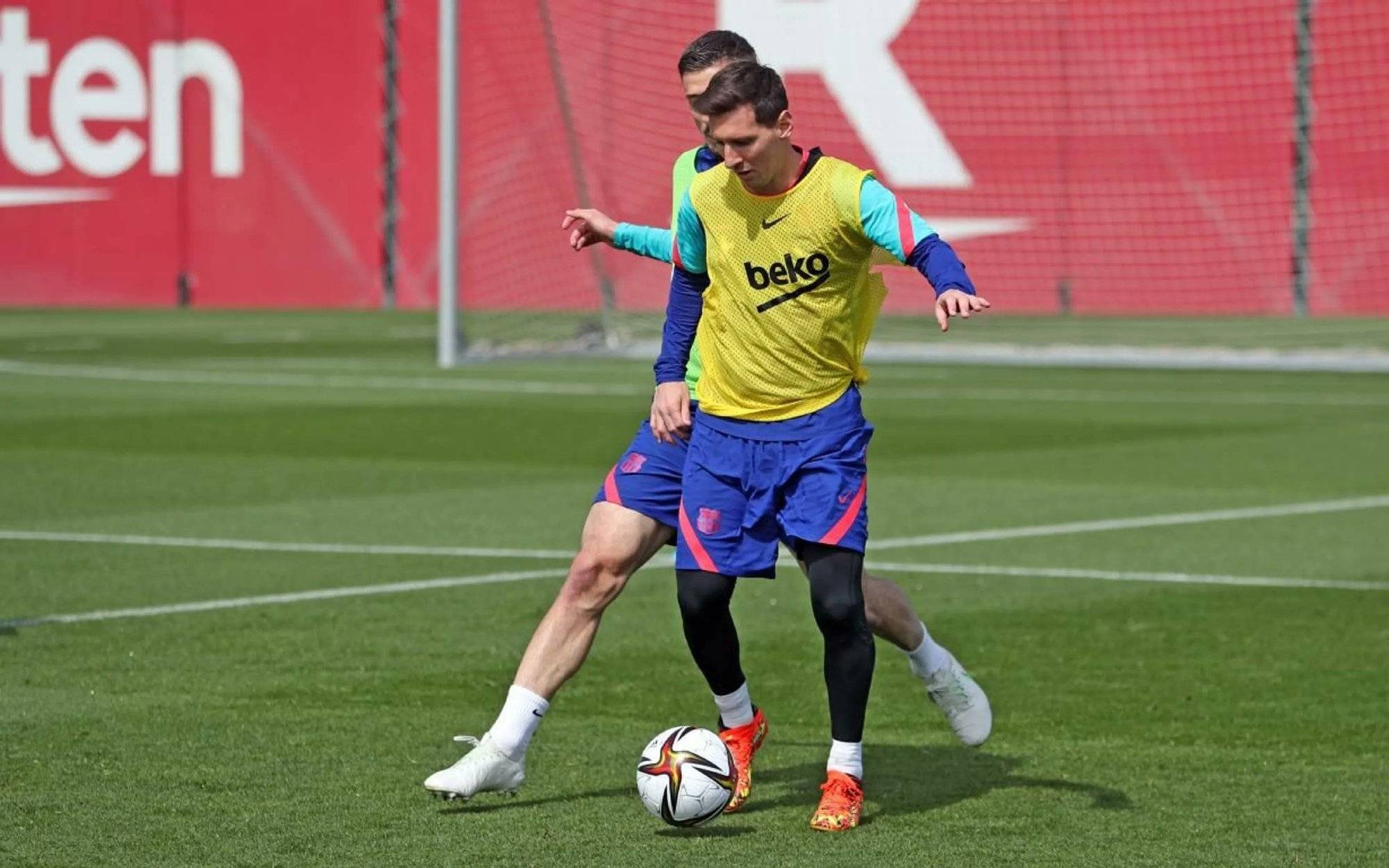 英雄-赛后体能课后,托特纳姆造点机会备战国王杯,媒体盛赞,球探报告显示潜力