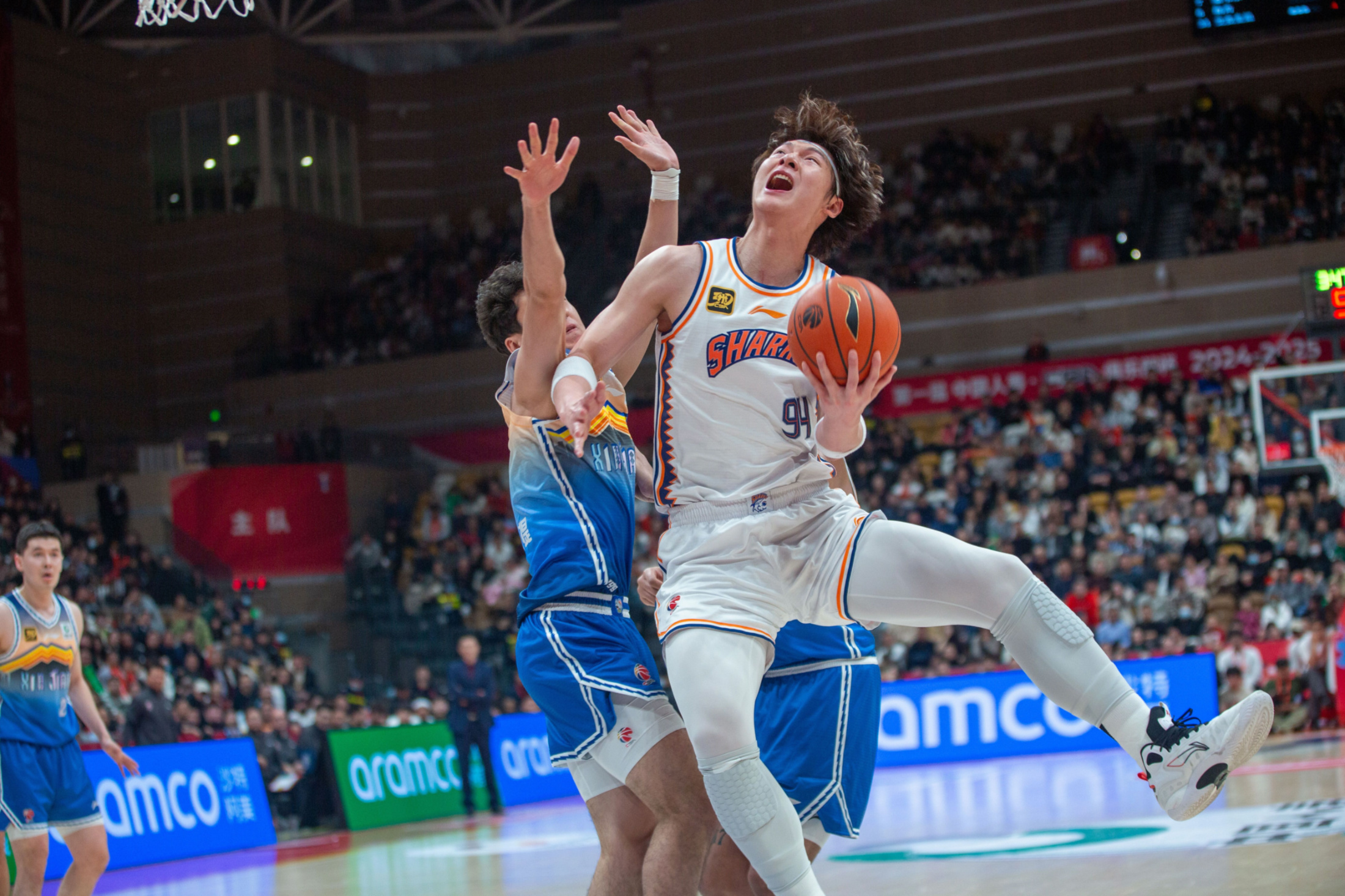 英雄资料-丹佛掘金发布备战花絮,清晨篮板制胜,CBA季后赛任务艰巨,赛季目标并未改变的简单介绍